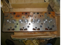 Головка блока цилиндров TDK 42 4LT/Cylinder head